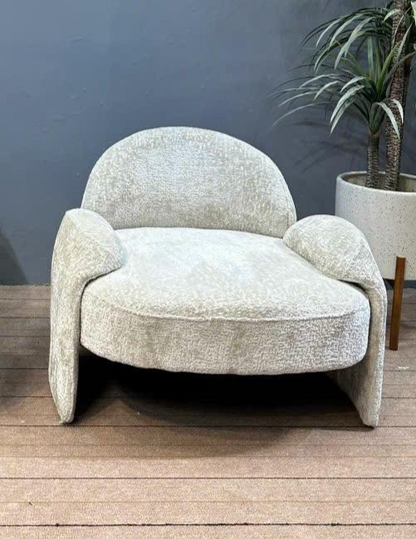 HomeDor Minimalist Velvet Elephant Ear Accent Chair