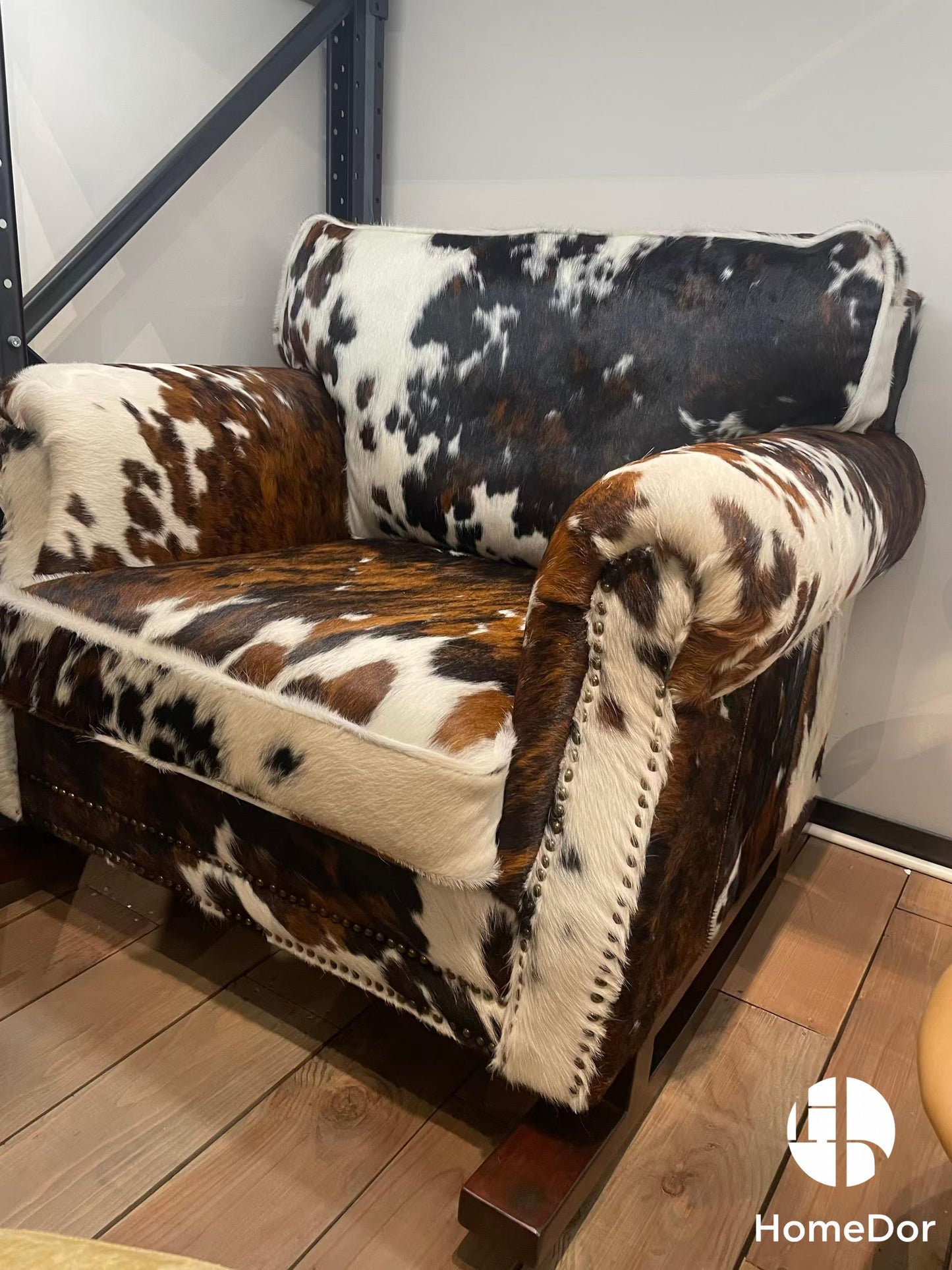 Ranch Style Rustic Cowhide Leather Rocking Chair with Classic Armrest Design