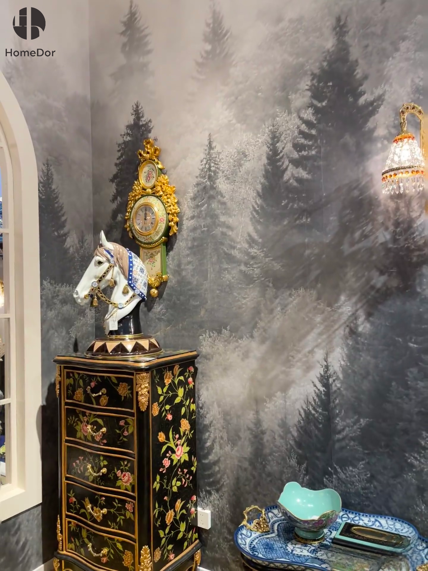 HomeDor × FH&Home | Luxe Vintage Gilt Floral Embellished Wall Clock