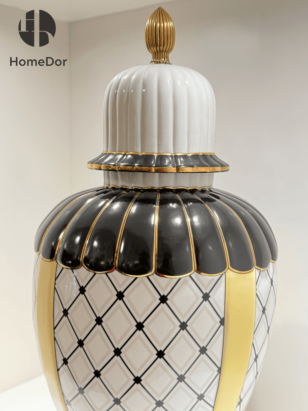 Black and White Geometric Porcelain Accent with Golden Edges2
