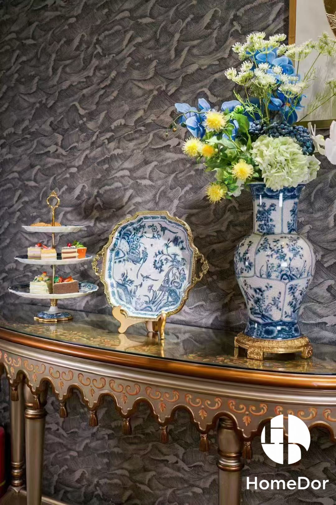 Classic Blue and White Porcelain Brass 3-Layer Dessert Serving Tray/Platter3