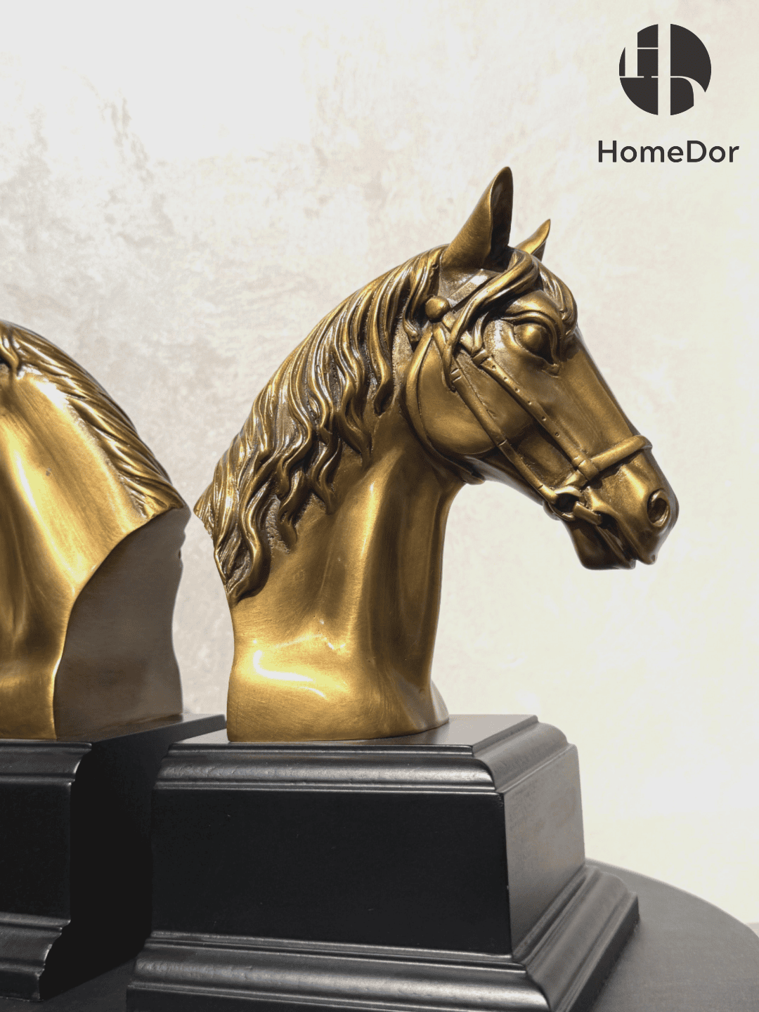 Classic Brass Horse Head Bookend Pair with Black Base5