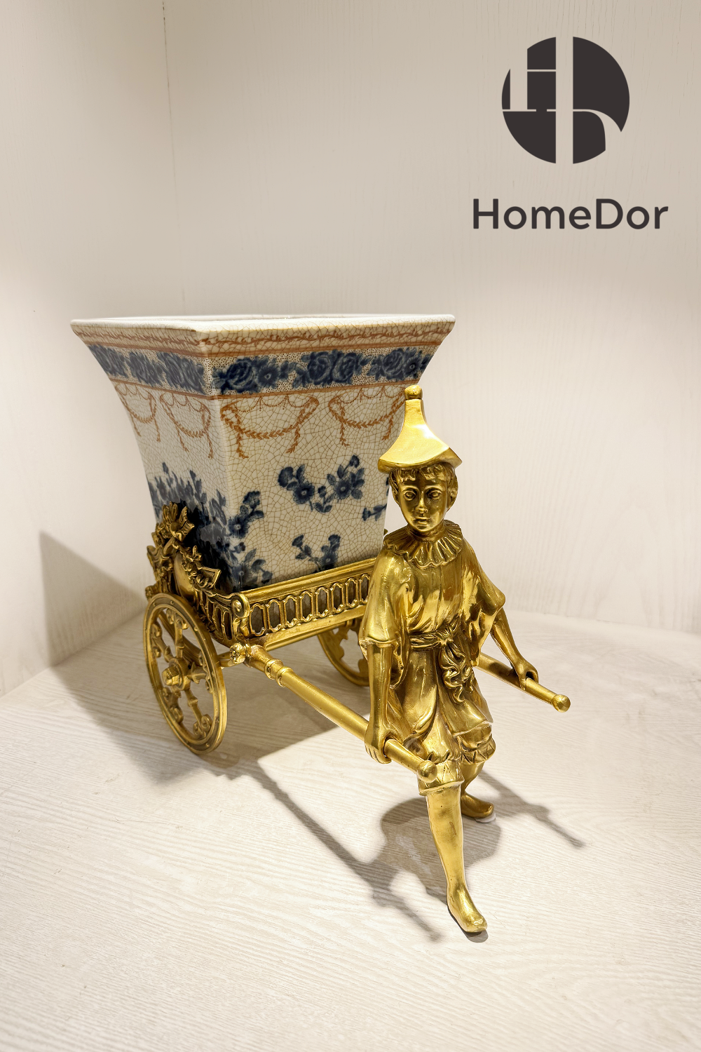 HomeDor × FH&Home | Sophisticated Blue-and-White Porcelain Table Decor Set