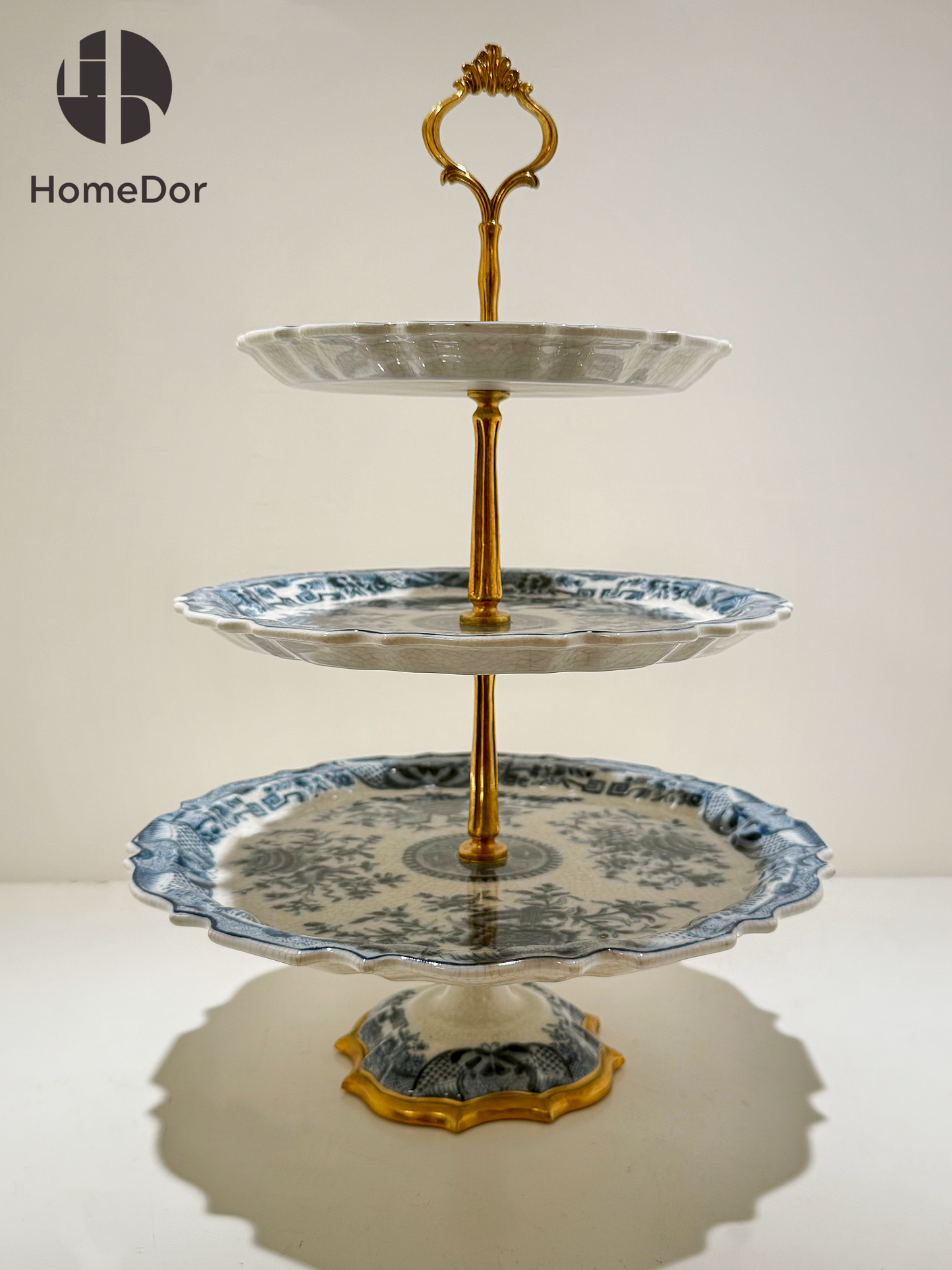 HomeDor Classic Blue and White Porcelain Brass 3-Layer Dessert Serving Tray/Platter-L30cm X W30cm X H43cm-
