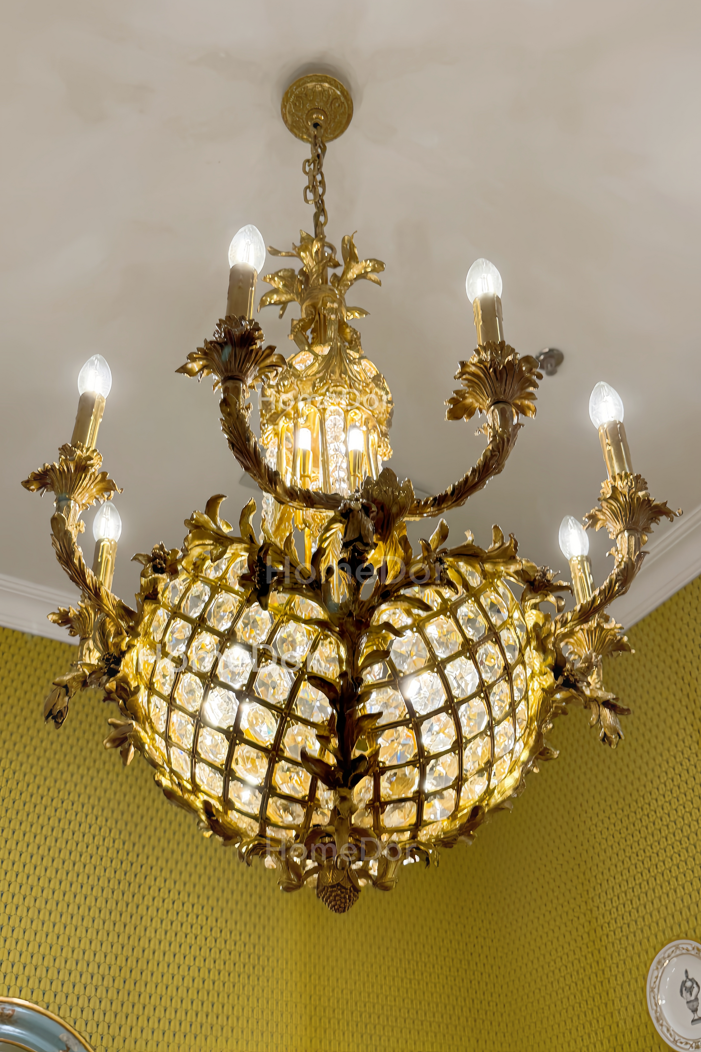 HomeDor × FH&Home | Classical Pineapple-inspired Delicate Carved Brass Chandelier