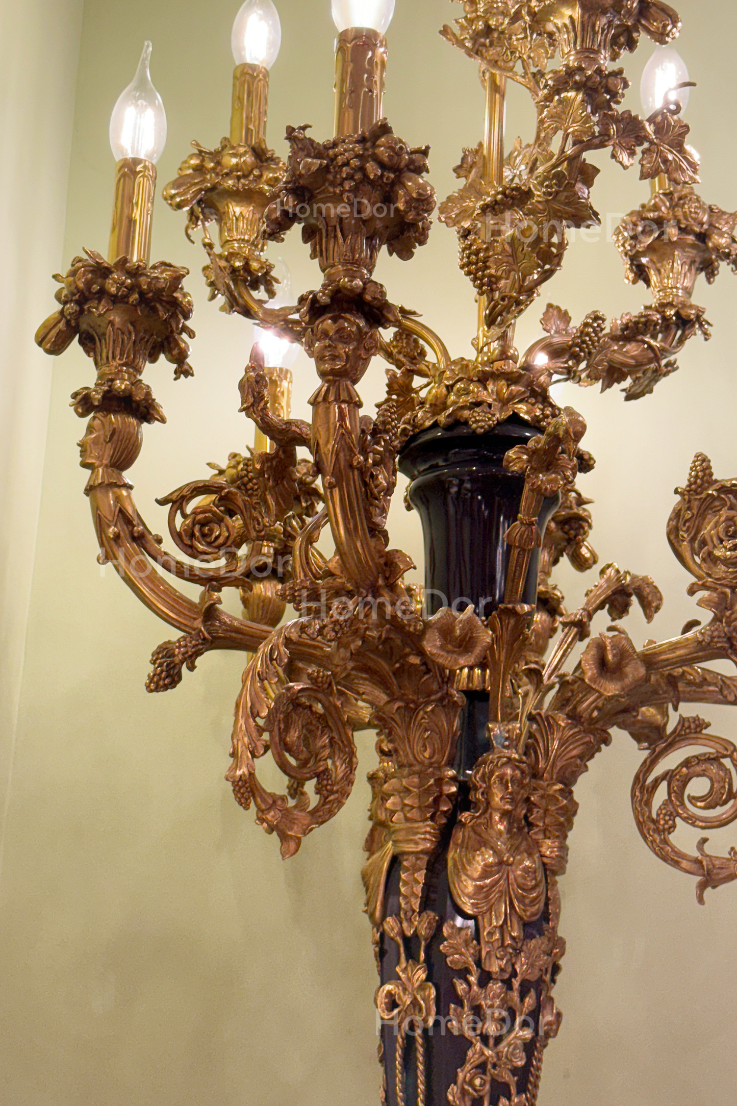 HomeDor × FH&Home | Aurelian Candelabra Neo-Baroque Table Lamp