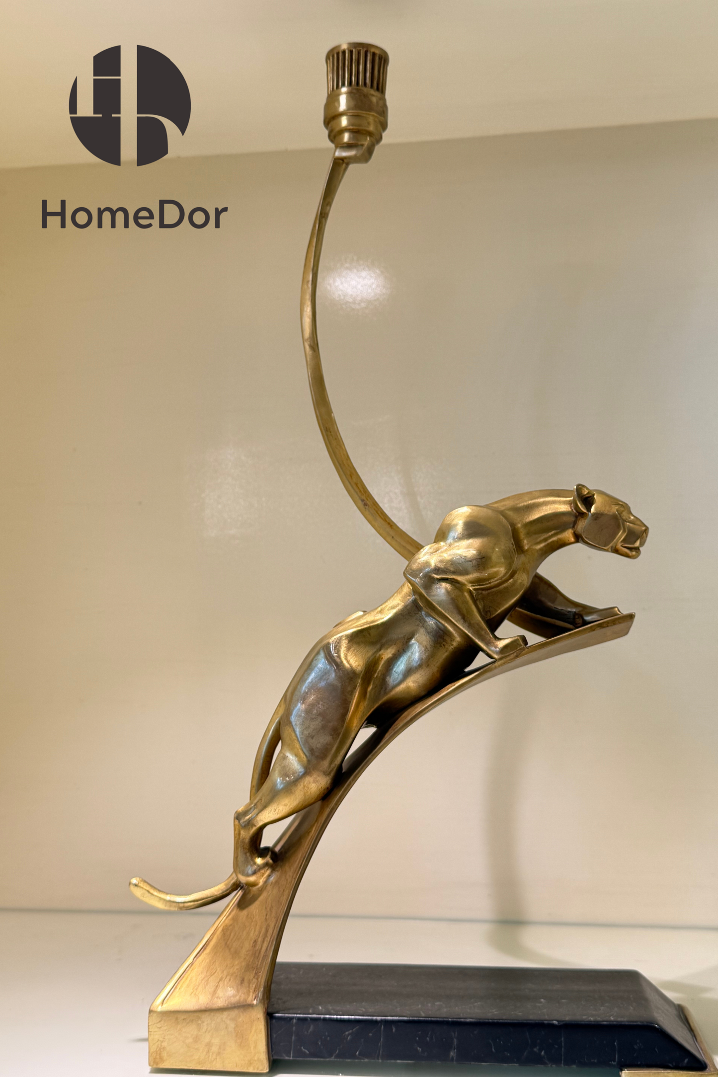HomeDor-HomeDor × FH&Home | Elegant Modern Classical Copper Bookend Candle Holders with Leaping Panther Sculptures-Candelabras-L23cm × W9cm × H48cm-