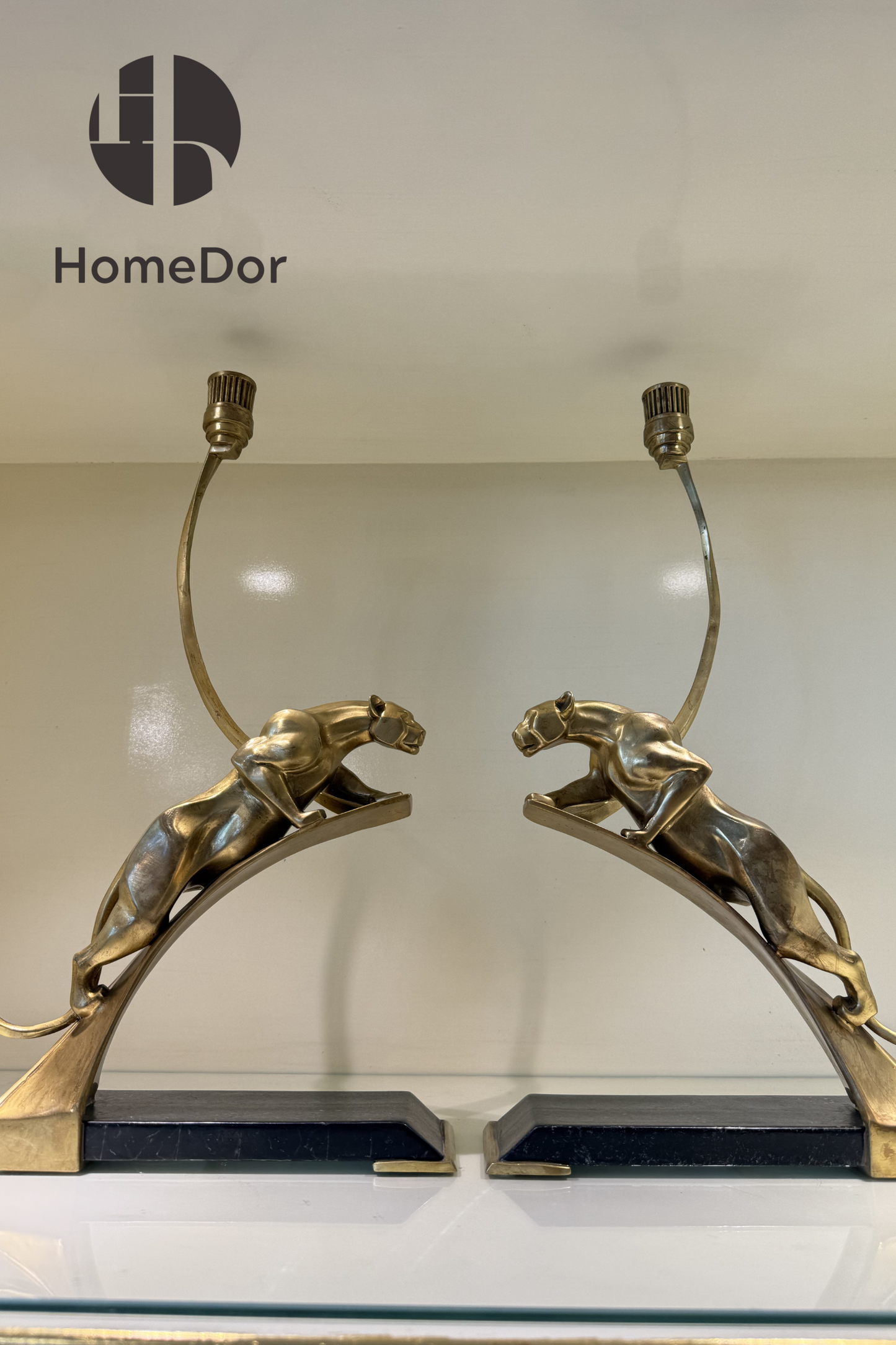 HomeDor-HomeDor × FH&Home | Elegant Modern Classical Copper Bookend Candle Holders with Leaping Panther Sculptures-Candelabras-L23cm × W9cm × H48cm-