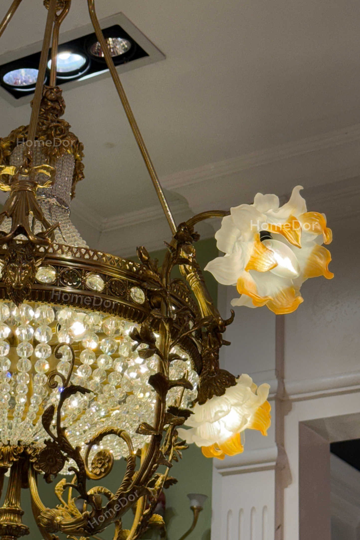 HomeDor-HomeDor × FH&Home | Baroque Floral Glass Chandelier with Exquisite Brass Carved Vines-Chandeliers-D102 × H108cm-Warm Light-