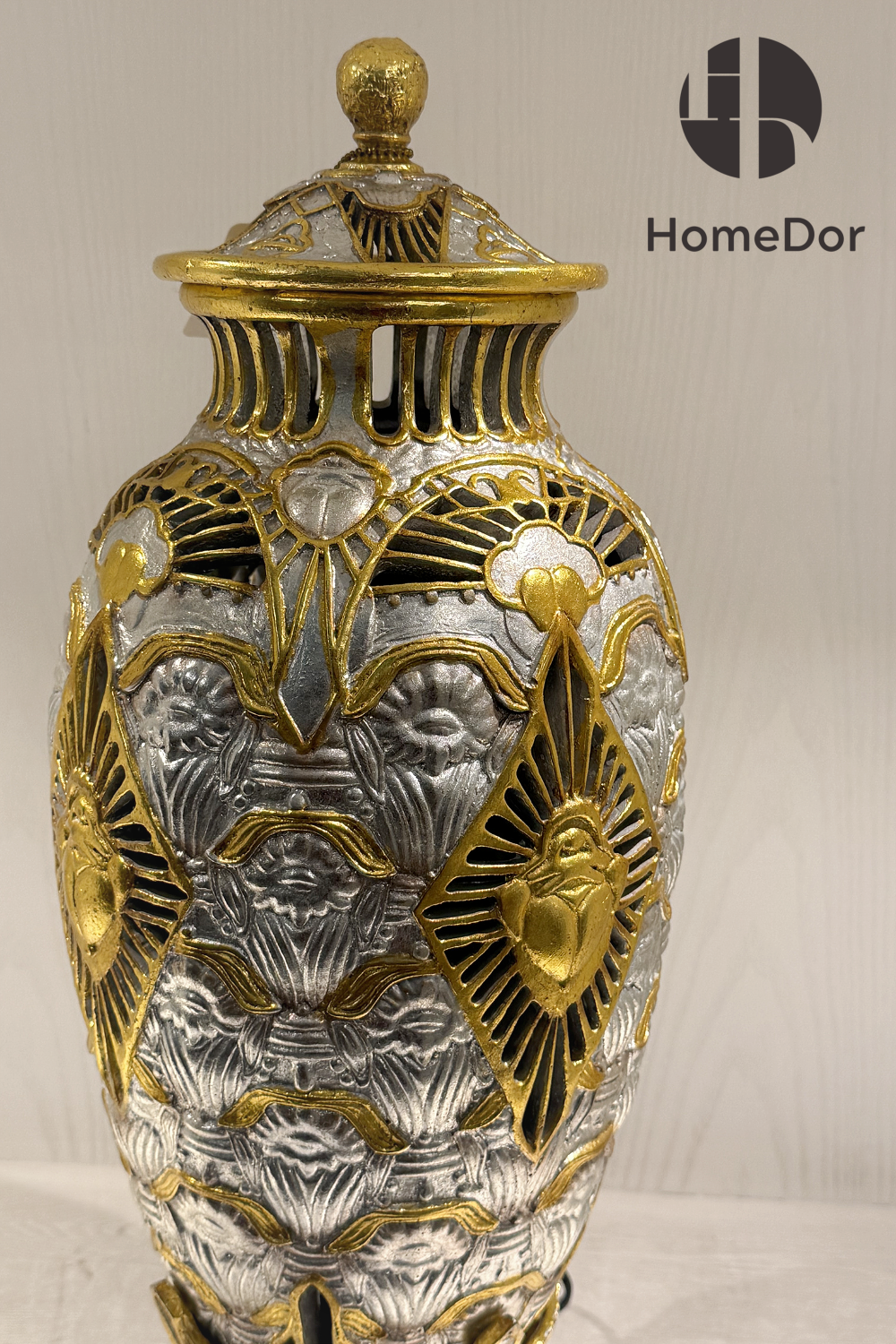 HomeDor × FH&Home | Exquisite Wooden Table Lamp with Hand-applied Gold and Silver Leaf