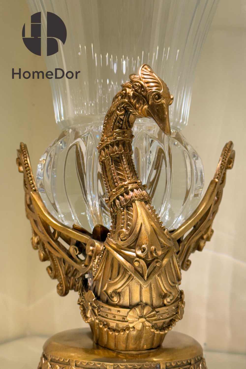 HomeDor-HomeDor × FH&Home | Sophisticated Fluted Crystal Glass Vase with Brass Peacock Base-L22cm × W22cm × H37cm-