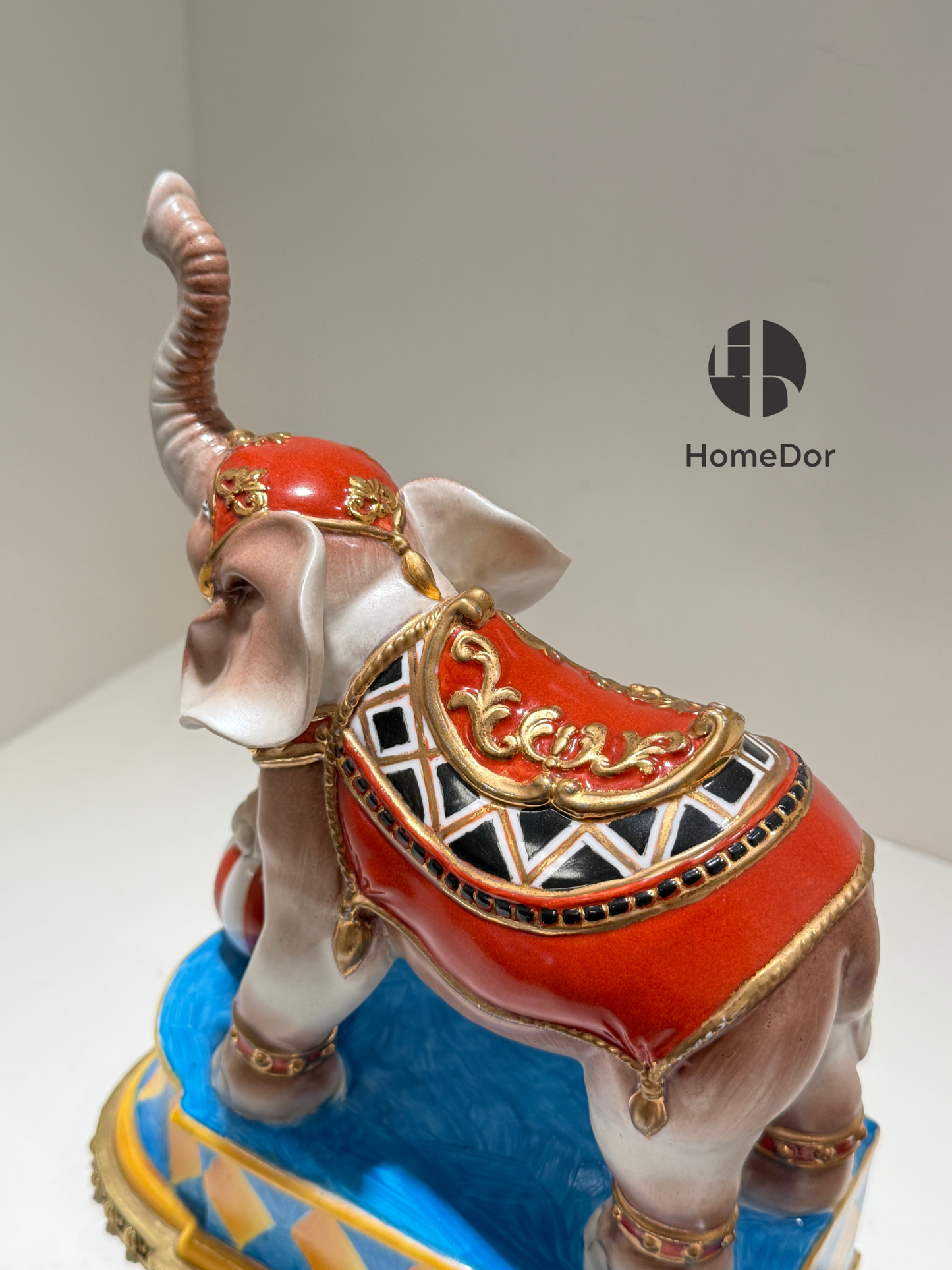 Vibrant Painted Ceramic Playful Elephant Bookends2