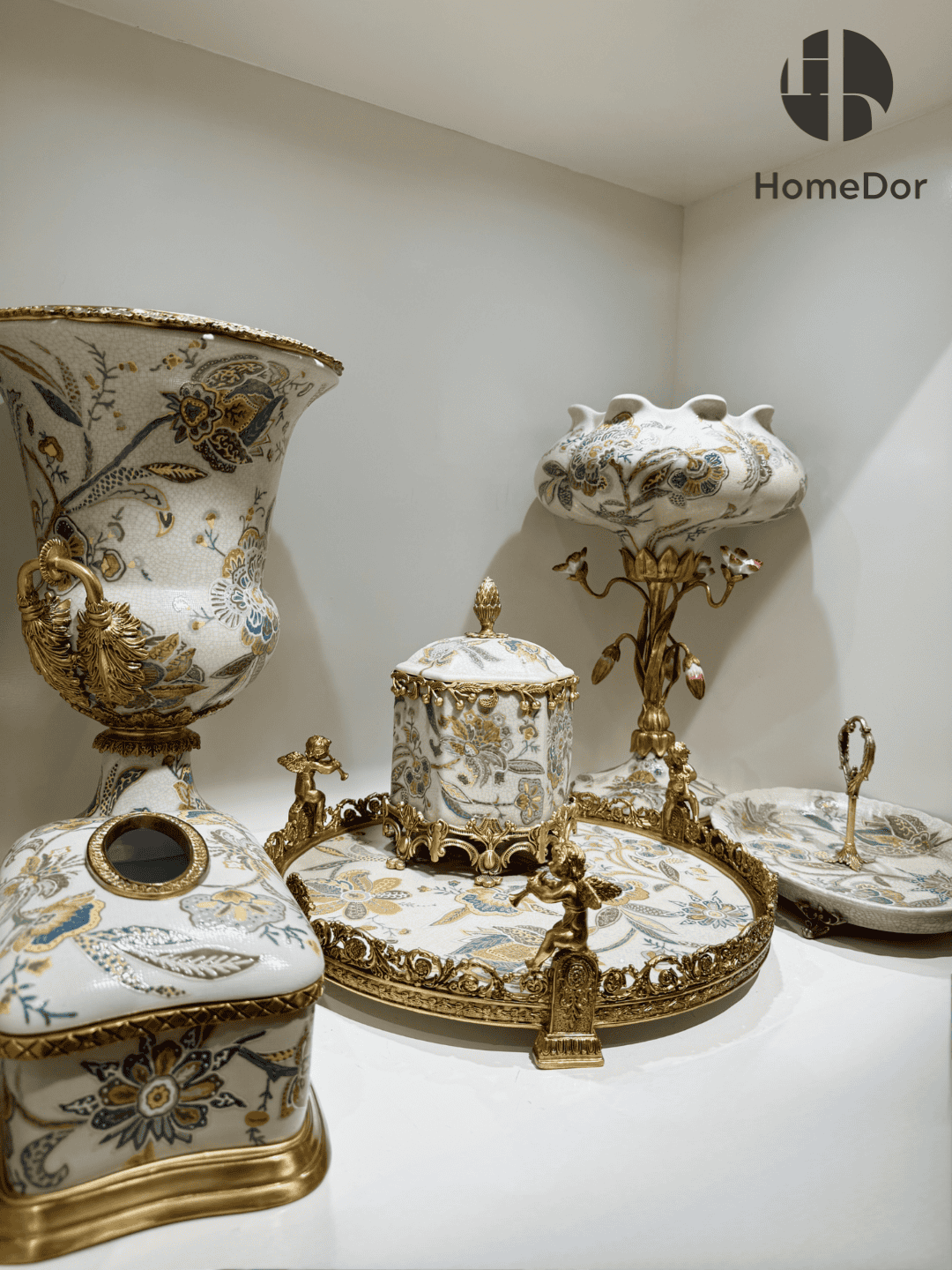 Vintage Rococo Luxury Blossom & Brass Table Decor Set9