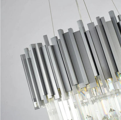 Lampadario classico rotondo in cristallo Lohsen con finitura dorata