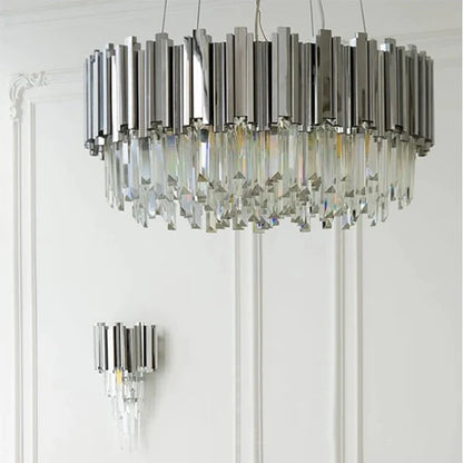 Lampadario classico rotondo in cristallo Lohsen con finitura dorata