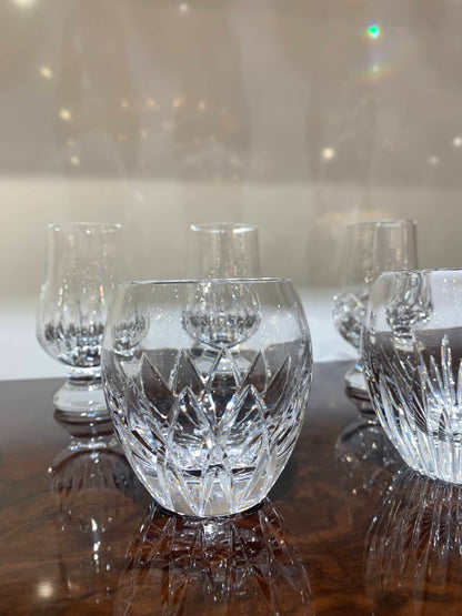 HomeDor Luxury Crystal Engraved Black Tea Cup