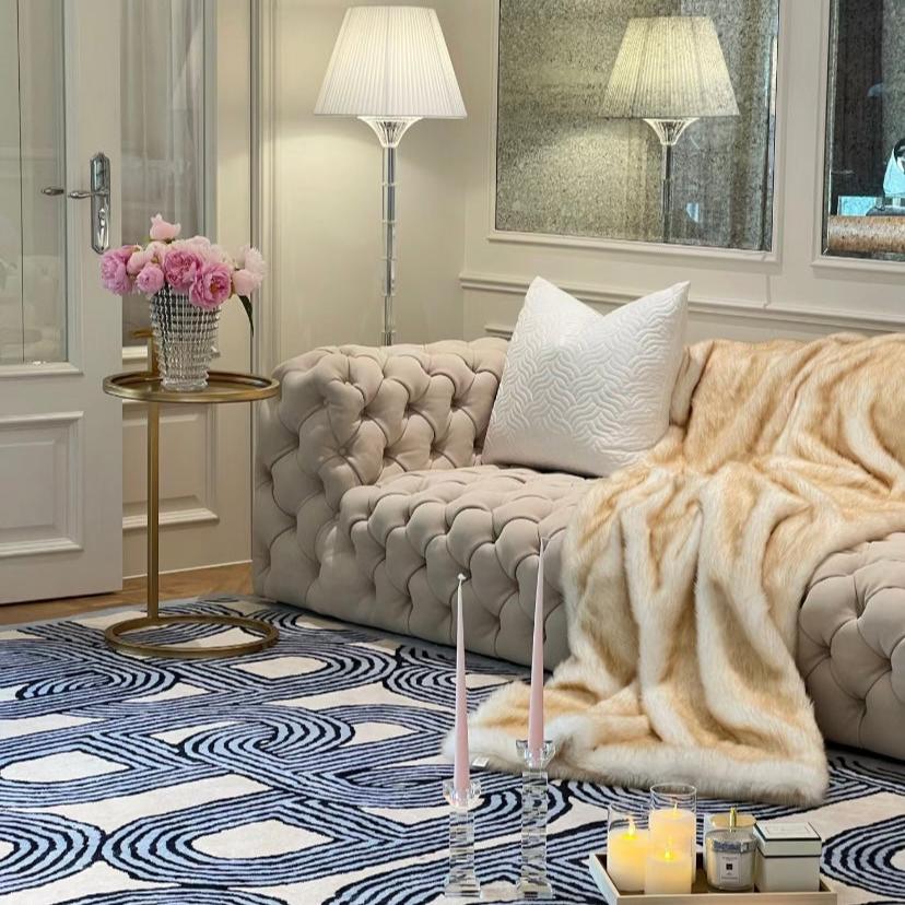 Divano capitonné in pelle di lusso Chesterfield