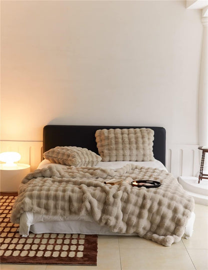 HomeDor Cozy Sturdy Winter Furry Blanket
