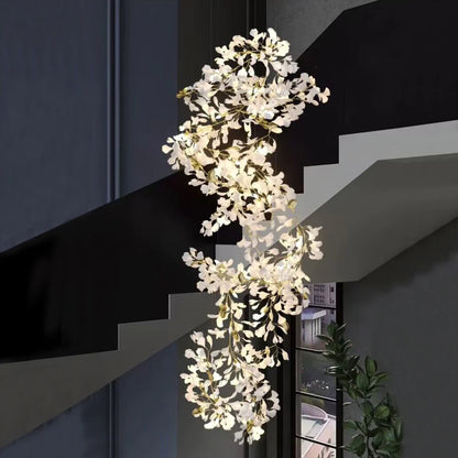 Lampadario Linn a ramo verticale a forma di petalo bianco