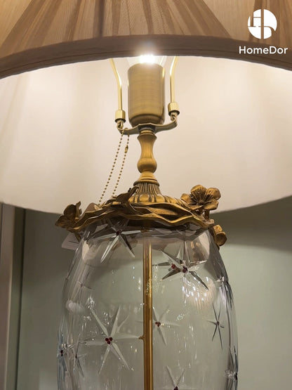 HomeDor × FH&amp;Home | Lámpara de mesa de cristal con pliegues de filigrana y diseño de pájaros