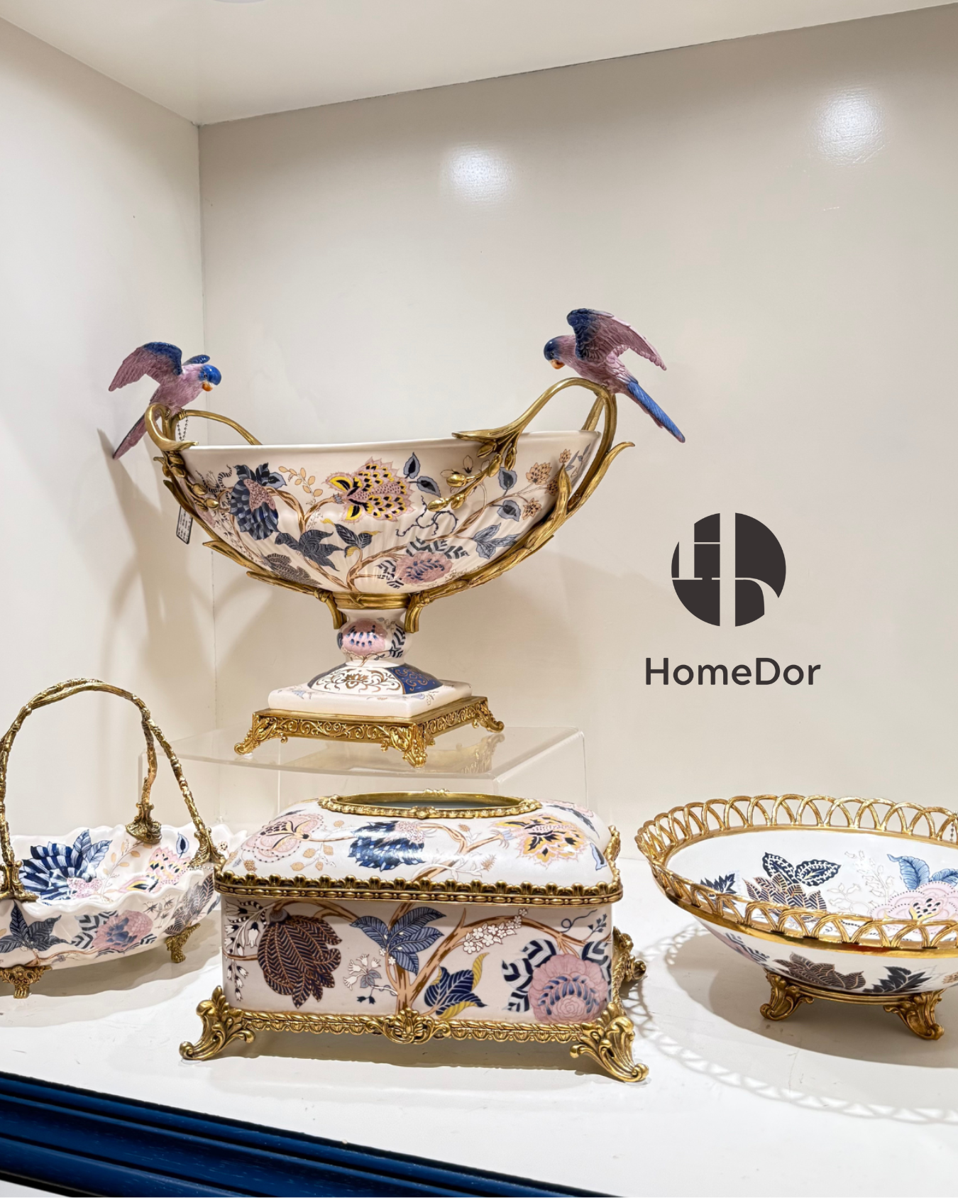 HomeDor-Artistic Pink Blue Porcelain & Lustrous Brass Elegance Table Decor Sets-The Whole Set-