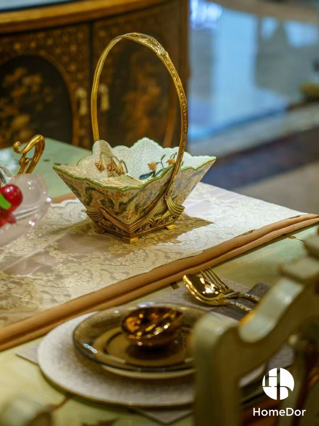 HomeDor-Elegant Pistachio Toned Porcelain Decor Set with Hand Painted Florals & Brass Accents-Tissue Box: L25cm X W15cm X H14cm-