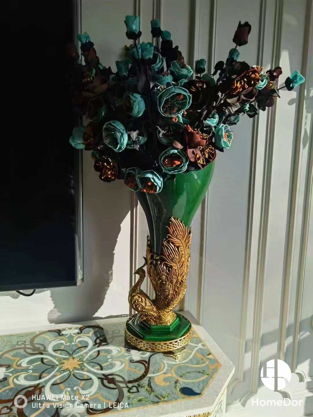 Elegant Hues of European Palaces Gilded Chroma Glazed Green Table Decor Sets-I15