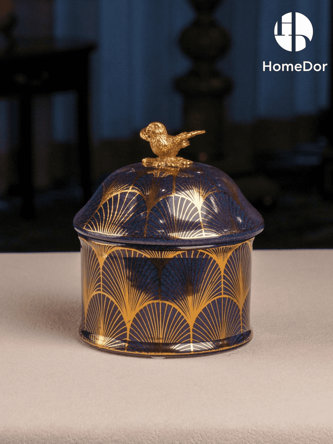 Exquisite Hand-Painted Ceramic Jar with Brass Bird Accen2