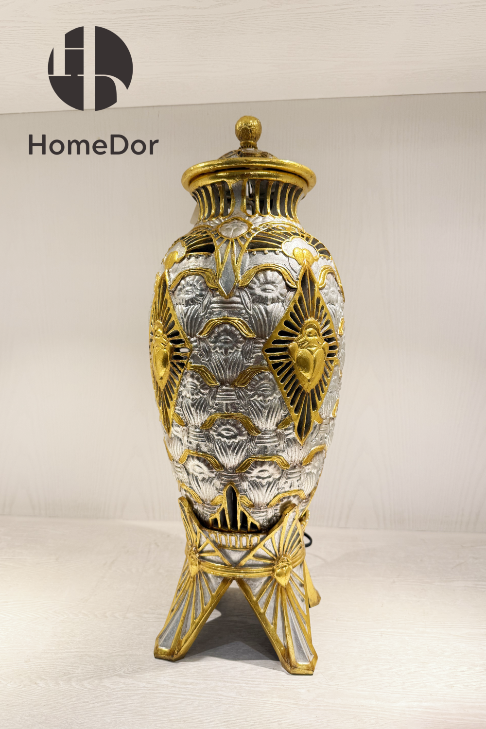 HomeDor × FH&Home | Exquisite Wooden Table Lamp with Hand-applied Gold and Silver Leaf