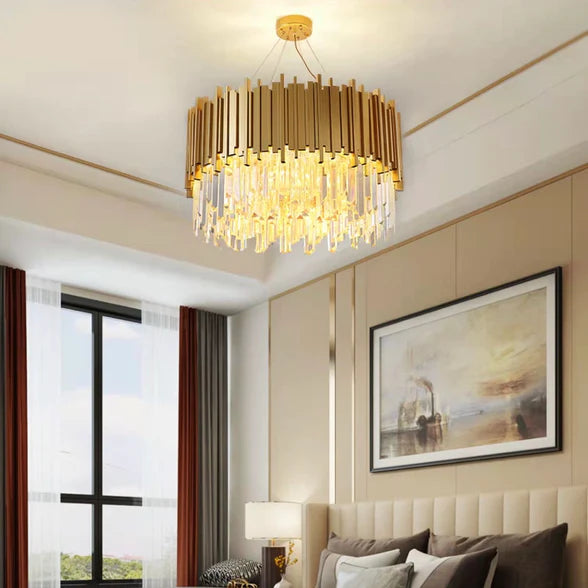 Lampadario classico rotondo in cristallo Lohsen con finitura dorata