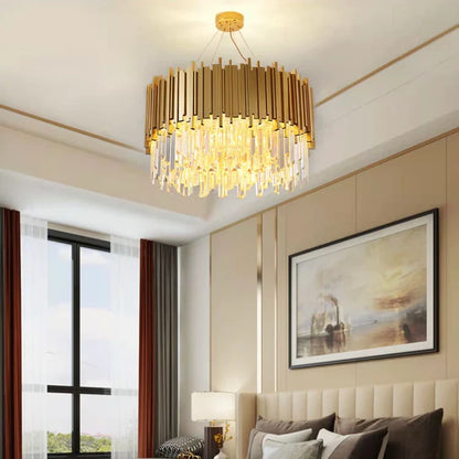 Lampadario classico rotondo in cristallo Lohsen con finitura dorata