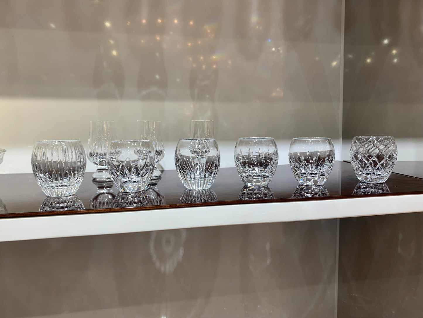 HomeDor Luxury Crystal Engraved Black Tea Cup
