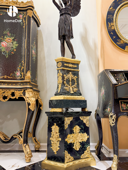 HomeDor × FH&amp;Home | مصباح أرضي من الرخام بتصميم الملاك الحارس مع كأس ذهبي