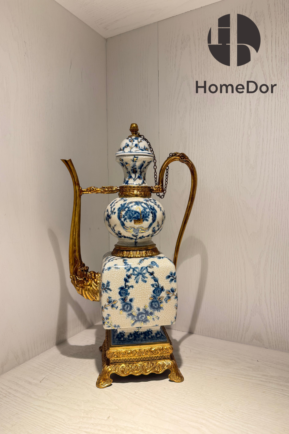 HomeDor × FH&Home | Exquisite Blue-and-White Porcelain Turkish Teapot Ornament 