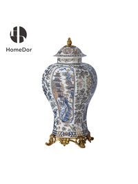 Lidded Urn: L28cm × W28cm × H57cm