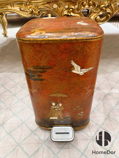 سلة مهملات مطلية بنمط صيني من سلسلة كورال ريد، بتصميم منظر طبيعي من هوم دور