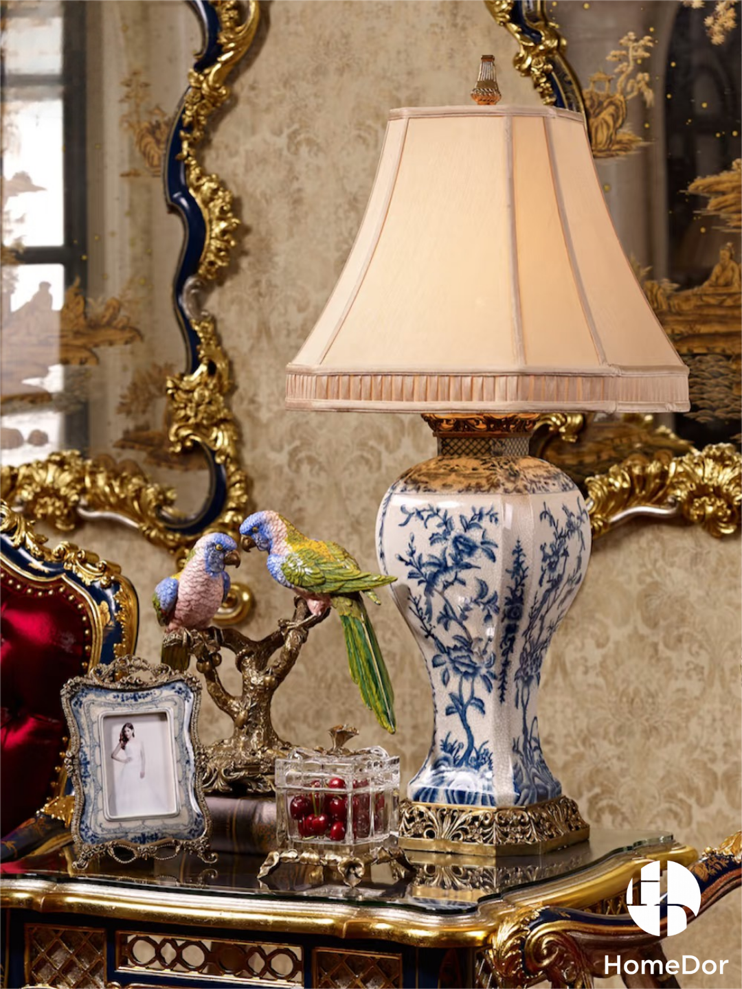 HomeDor × FH&amp;Home | ديكور طاولة ببغاء فاخر من البورسلين، مستوحى من الطبيعة، على شجرة نحاسية منحوتة بدقة