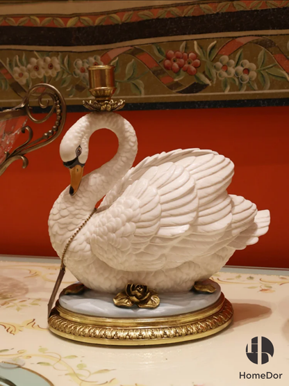 HomeDor Exquisito candelabro clásico de porcelana con forma de cisne de cobre
