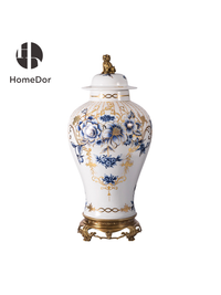 Canister: L31cm × W31cm × H73cm