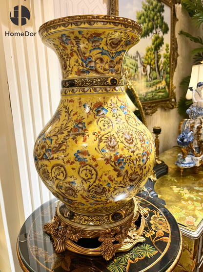 Imperial Arabesque Chinoiserie Garniture