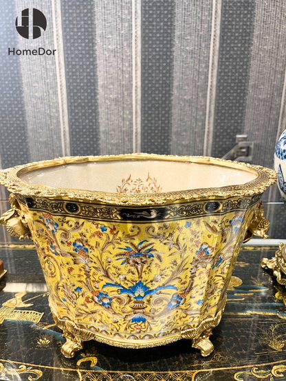 Imperial Arabesque Chinoiserie Garniture
