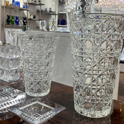 HomeDor Luxury Crystal Engraved Round Vase