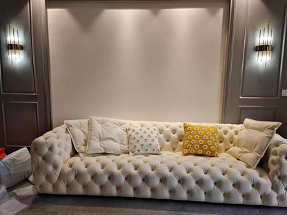 Divano capitonné in pelle di lusso Chesterfield