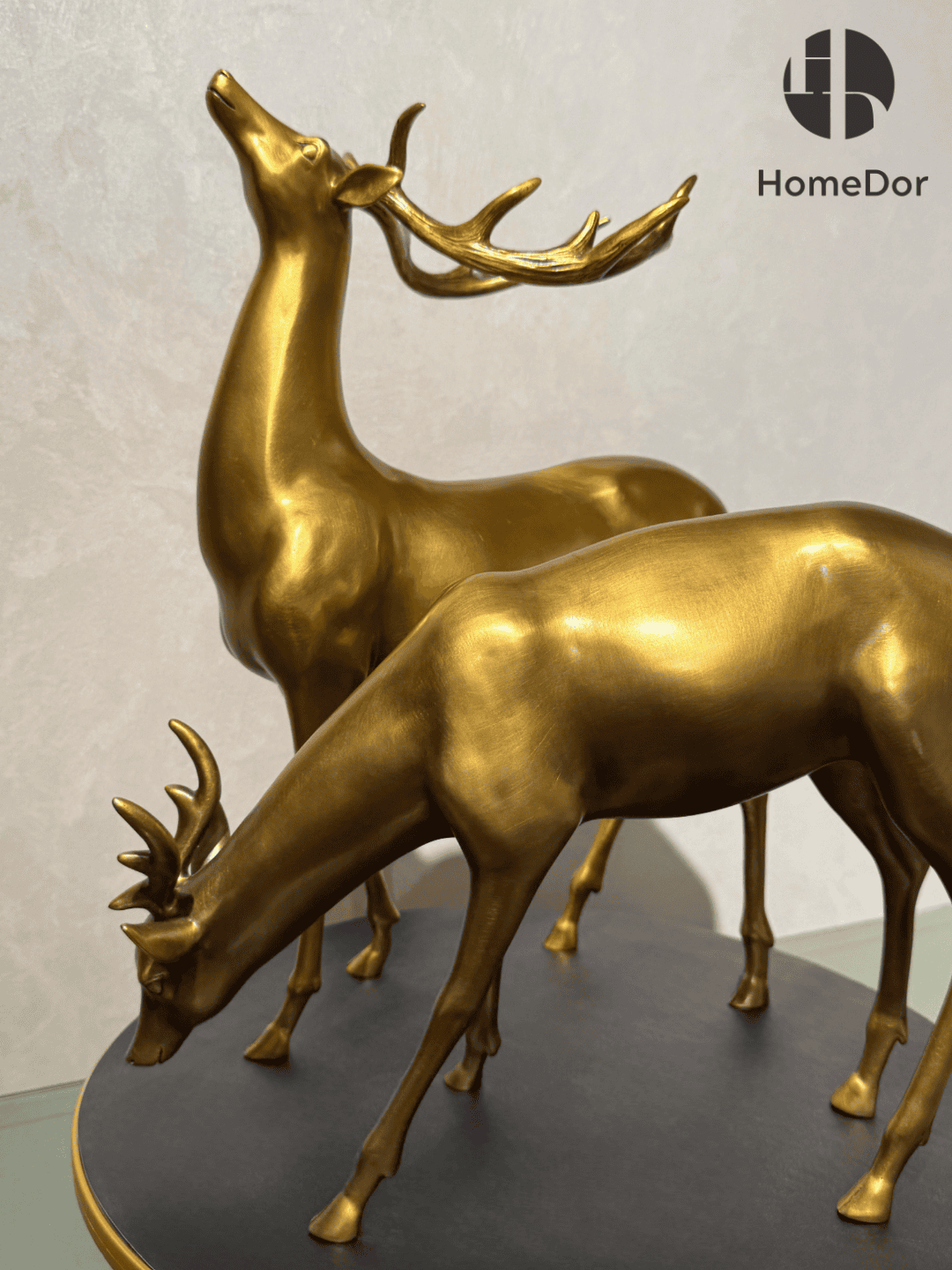 Sophisticated Brass Deer Decorative Set with Two Exclusive Patterns 9
