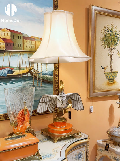 HomeDor × FH&Home | White Cockatoo Sculpture Table Lamp