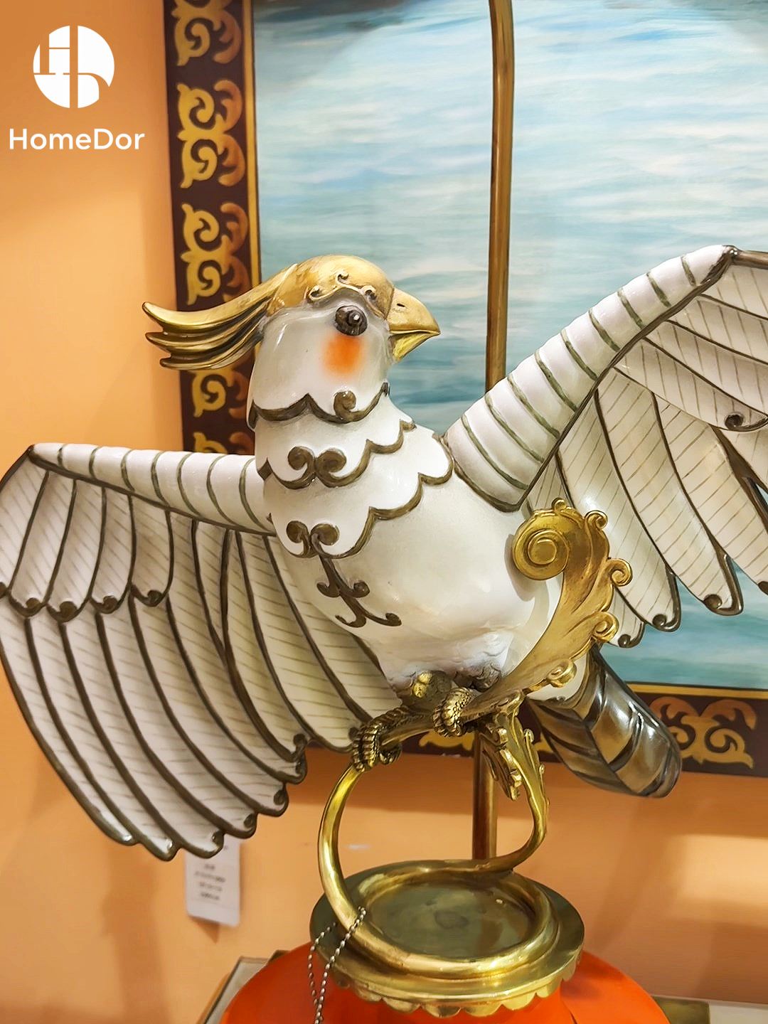 HomeDor × FH&Home | White Cockatoo Sculpture Table Lamp