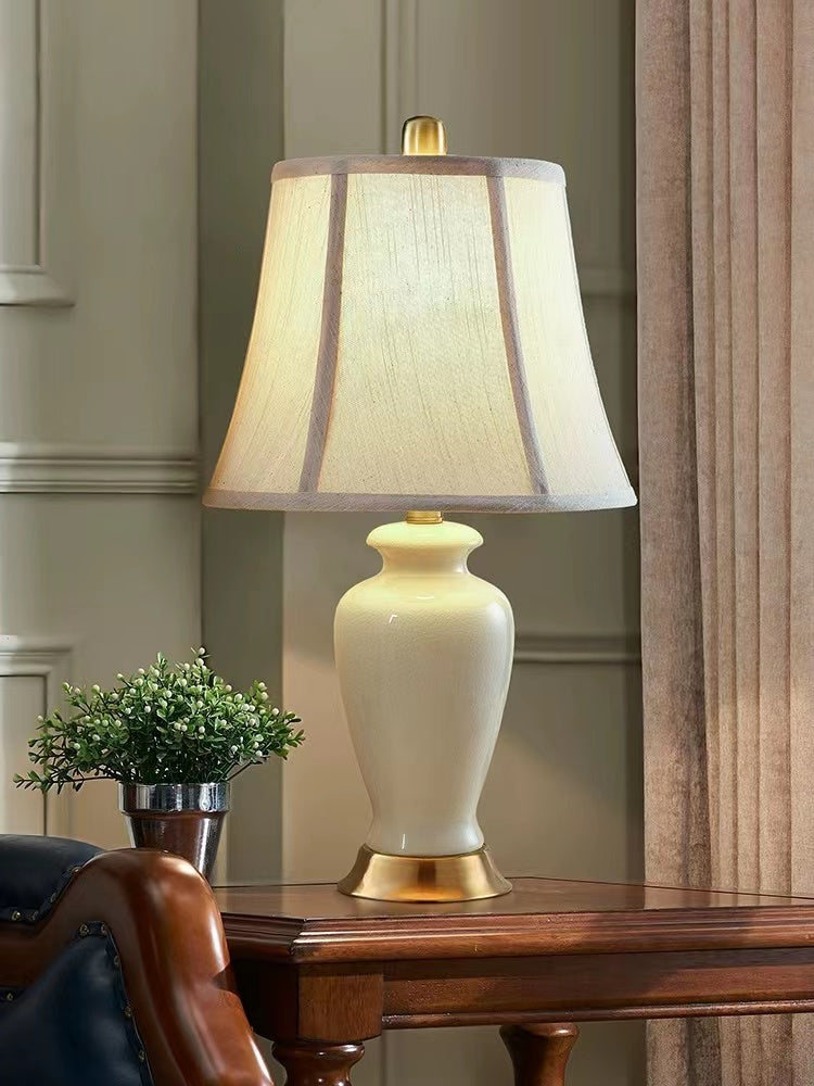 HomeDor American Bright White Ceramic Desk Lamp