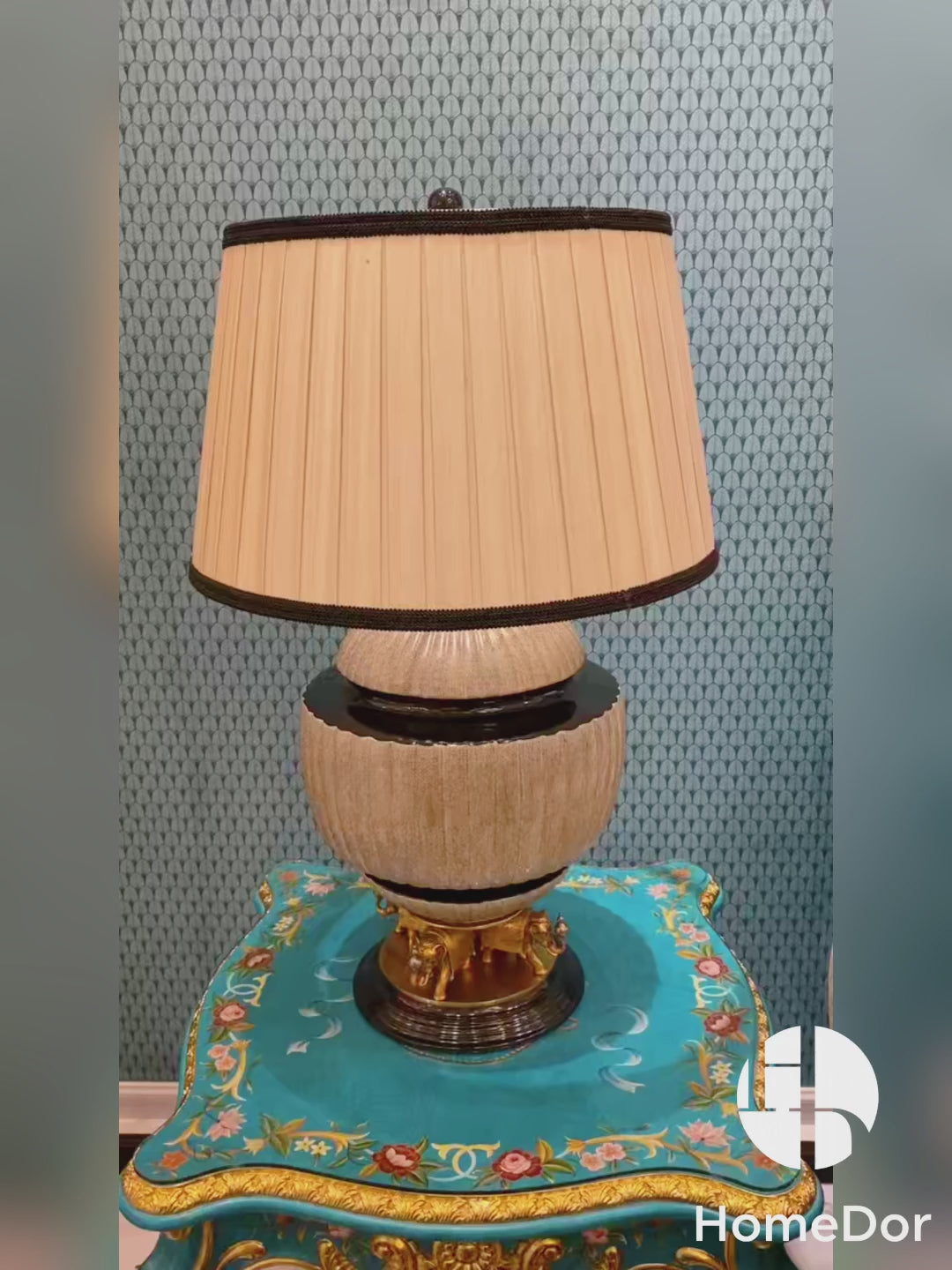 HomeDor × FH&Home | Ivory White Table Lamp Designed by Regis Dho