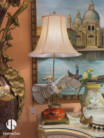 HomeDor × FH&Home | White Cockatoo Sculpture Table Lamp